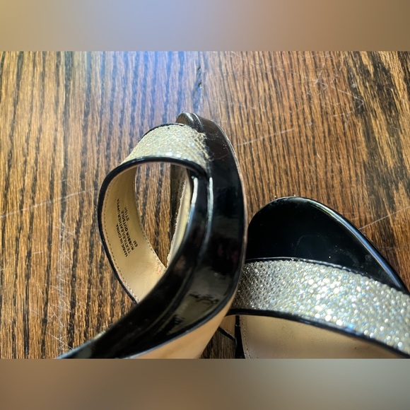 MICHAEL Michael Kors Sienna Glitter Silver/Black Sandals size 6 - Picture 10 of 13
